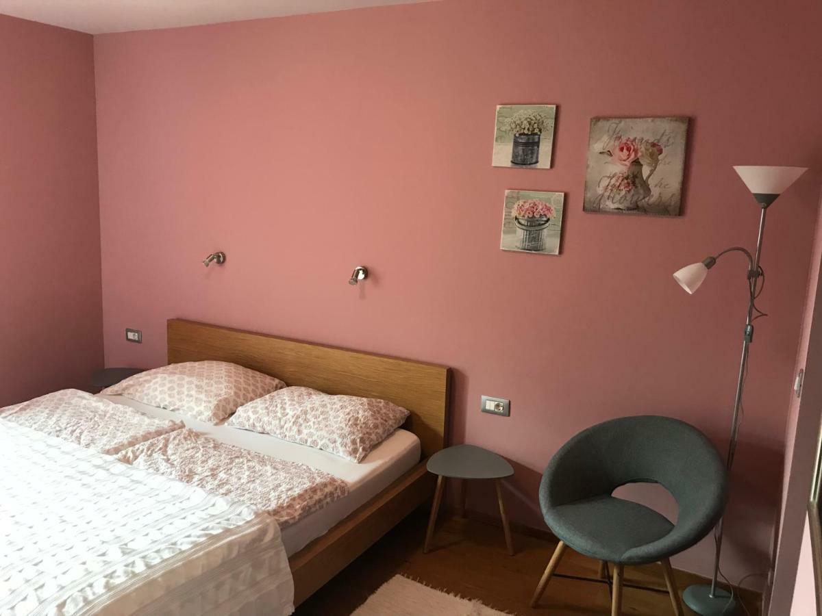 Apartma Rosa Spodnji Otok Экстерьер фото